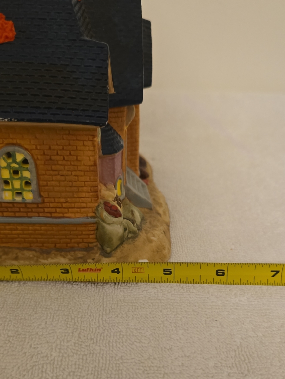 Vintage Fall Harvest Village House - Picture 15 of 17